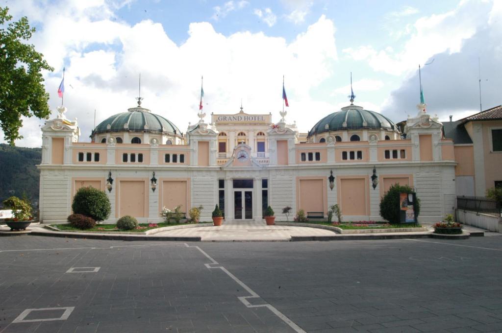Hotel Verdi Fiuggi Exterior photo